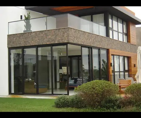Projeto com esquadrias de PVC Cabral em Porto Alegre